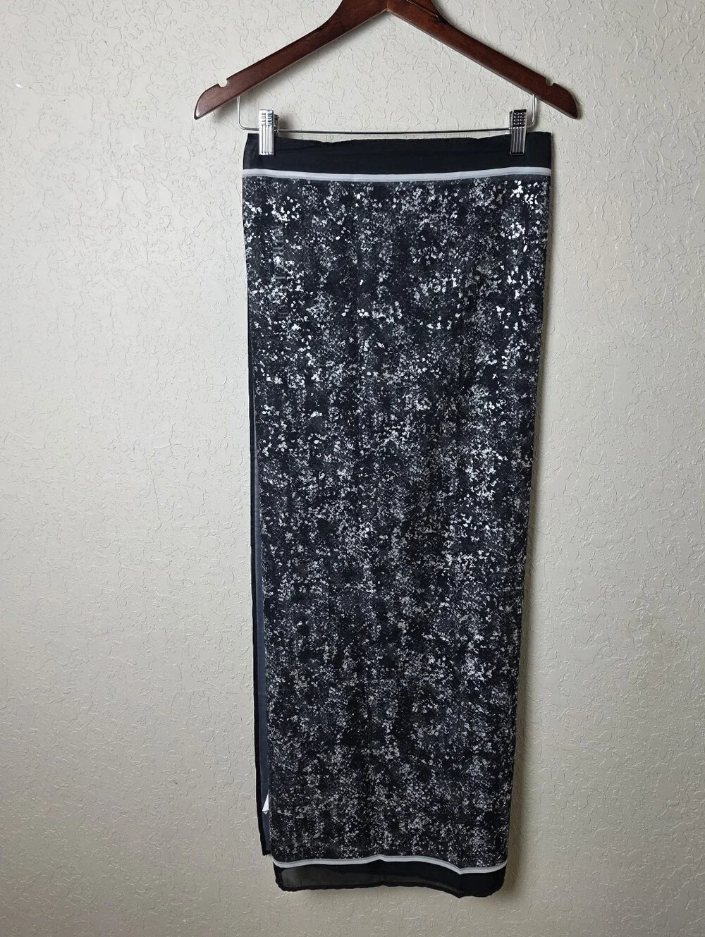 Miraclesuit Dragonstone Scarf Pareo Swim Cover Up Sarong Black Silver Gray